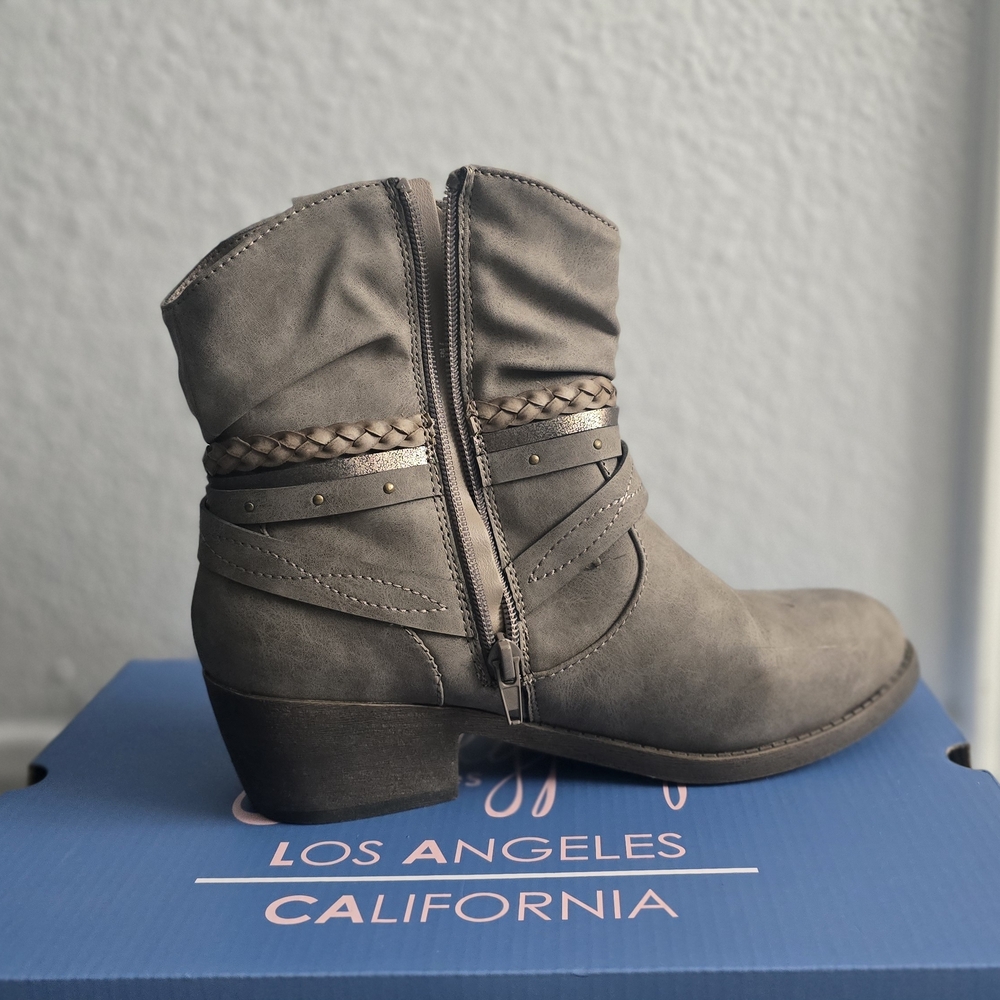 Jellypop Gray Braided Ankle Booties